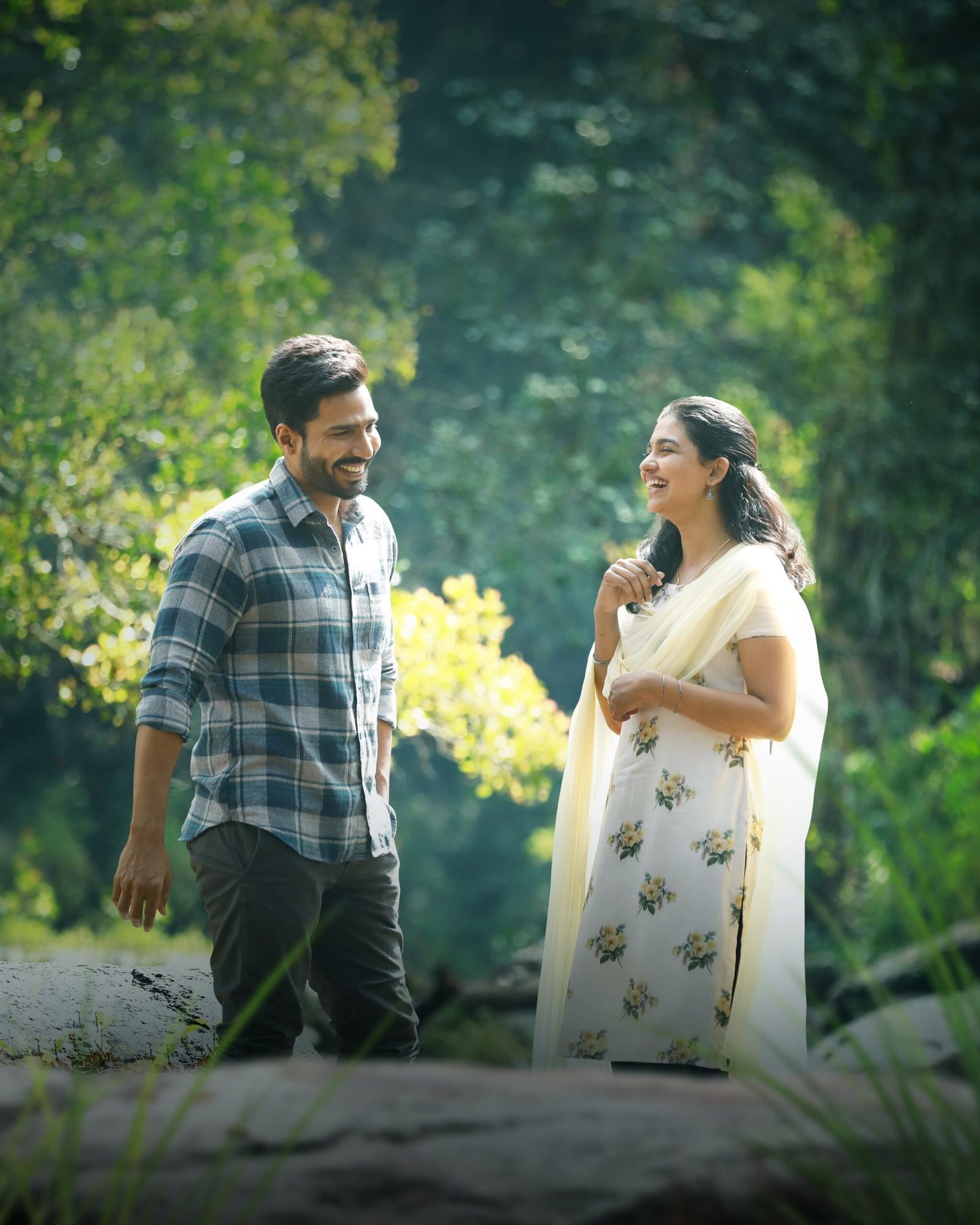 இரண்டு வானம் படத்தின் உணர்ச்சி மிகு பாடலான “வெள்ளிச்சுடரே” வெளியீடு !