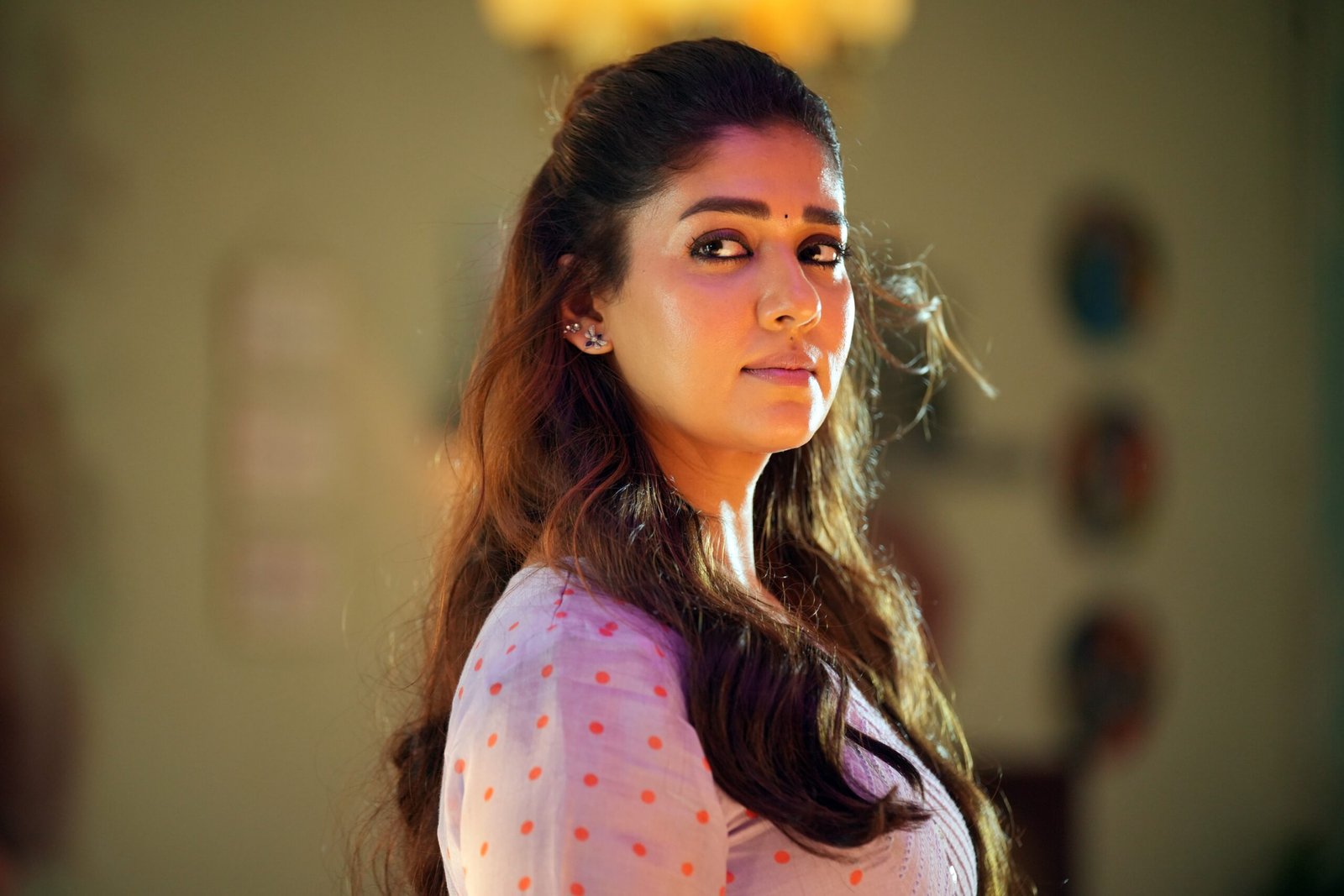 நயன்தாராவின் “ஹாய்” படத்தின் விமர்சனம் !